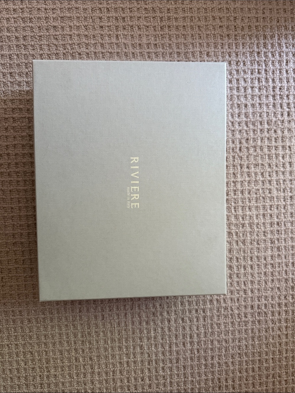 Riviere Made in Italy Women’s Compact Box